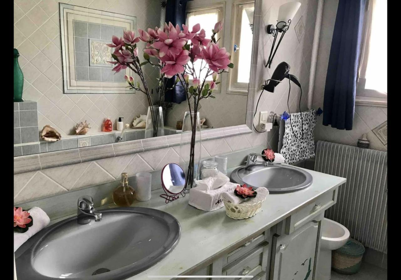 Suite Romantique Et Chambre Baroque A St Paul De Vence Exterior foto
